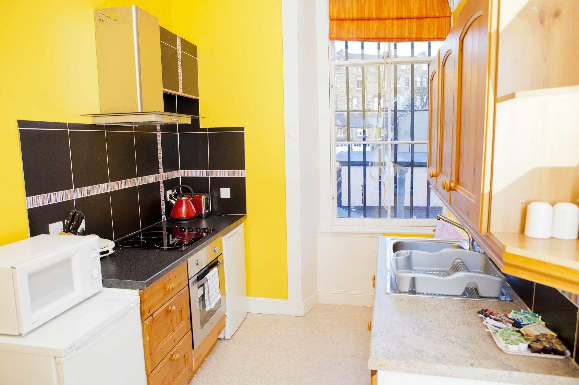 Palace Residential Lets Edimburgo Esterno foto